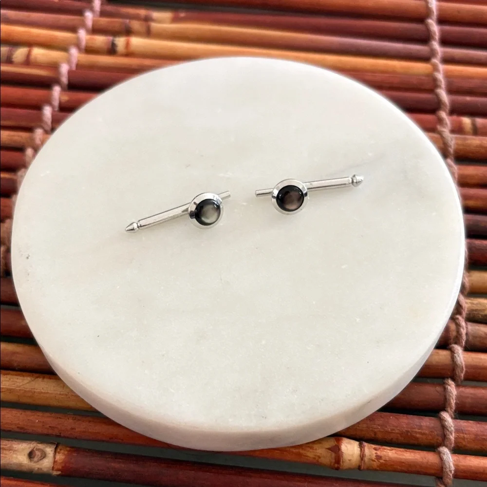 SWANK Elegant Silver and Black Shirt Studs Pipe Stem